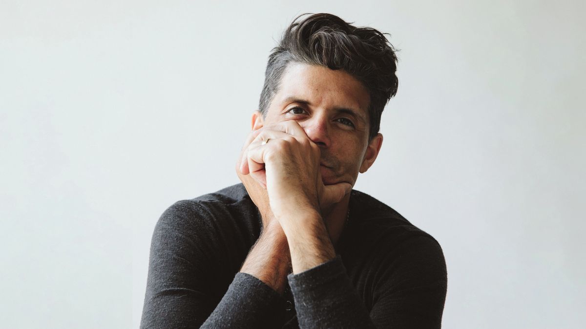 Do Česka přijíždí jeden z nejzajímavějších jazzových zpěváků