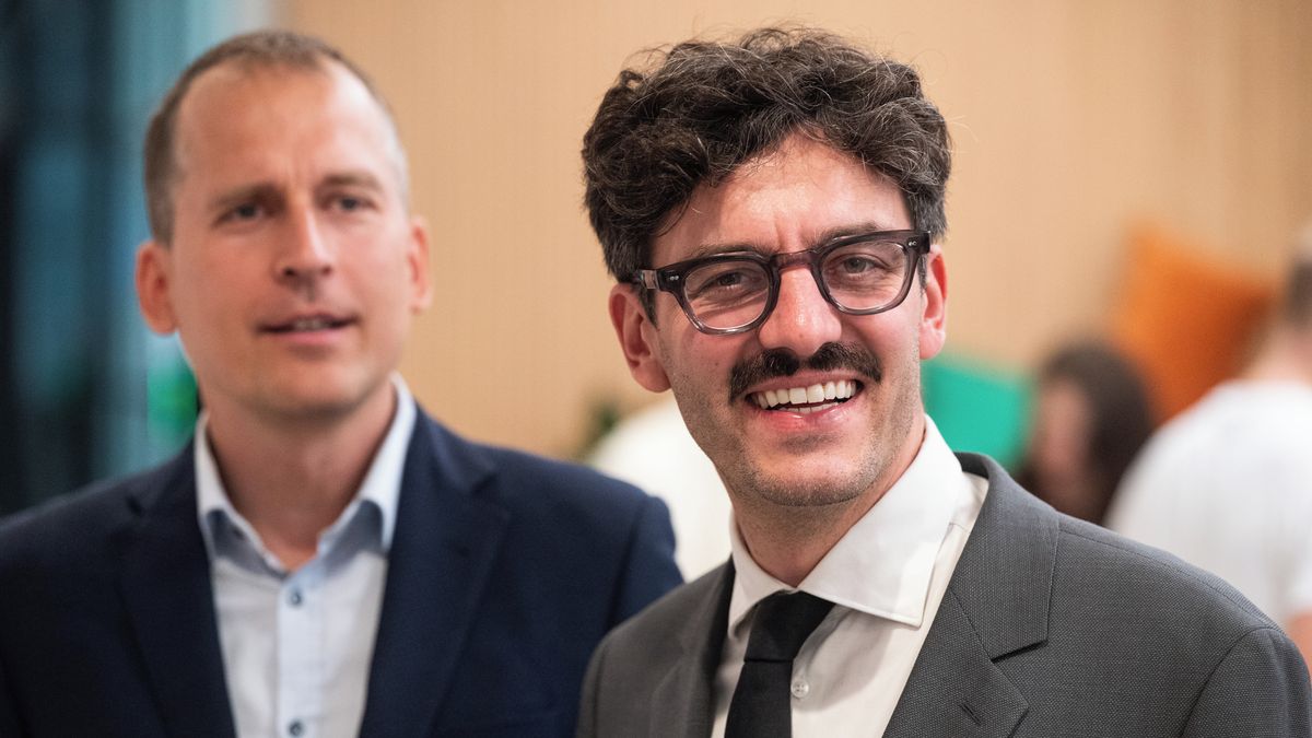 Praha Sobě a Piráti se shodli na zájmu o společnou koalici se STAN