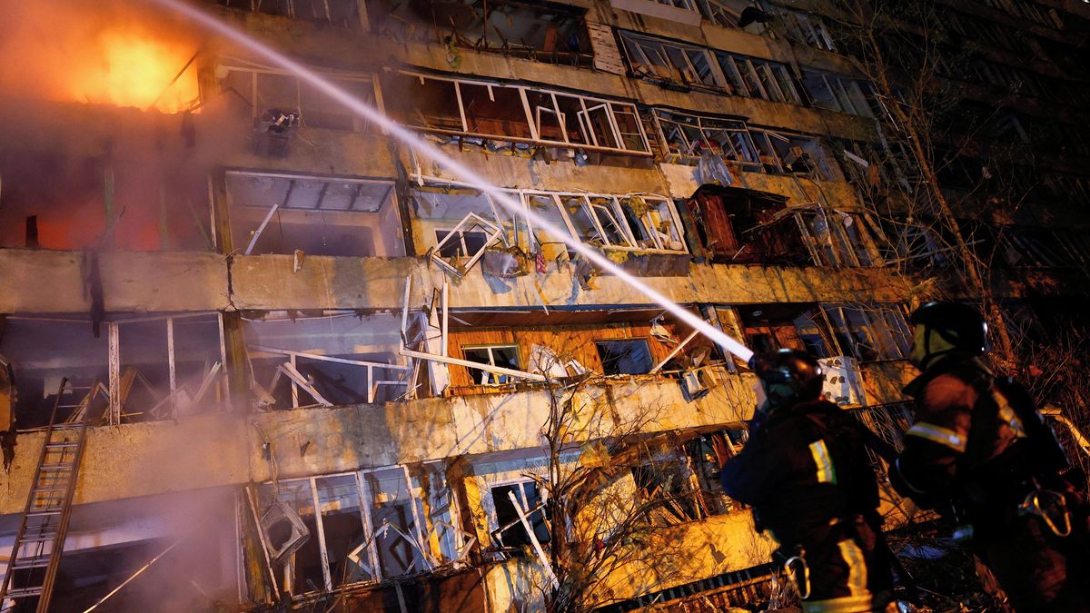 Kyjev čelil dalšímu ruskému raketovému útoku, jeden člověk zahynul