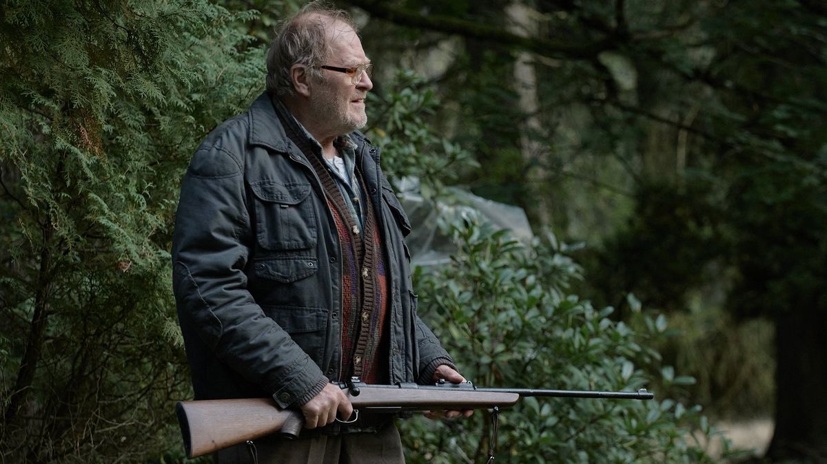 Recenze: Dědeček se chystá na apokalypsu. Nový český film by neměl zapadnout