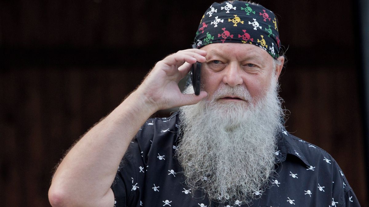 Aschenbrenner odešel z ODS, vedení strany hrozí místní organizaci zrušením