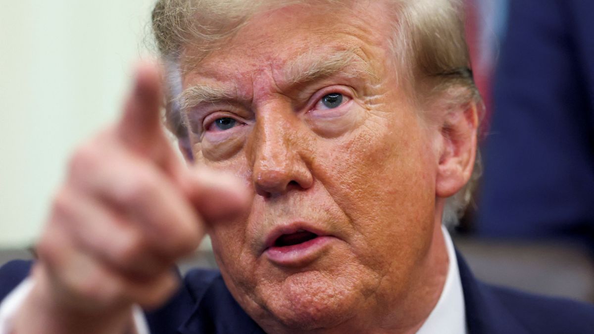 Trump zopakoval, že se Ukrajina musí chtít dohodnout s Ruskem na ukončení války