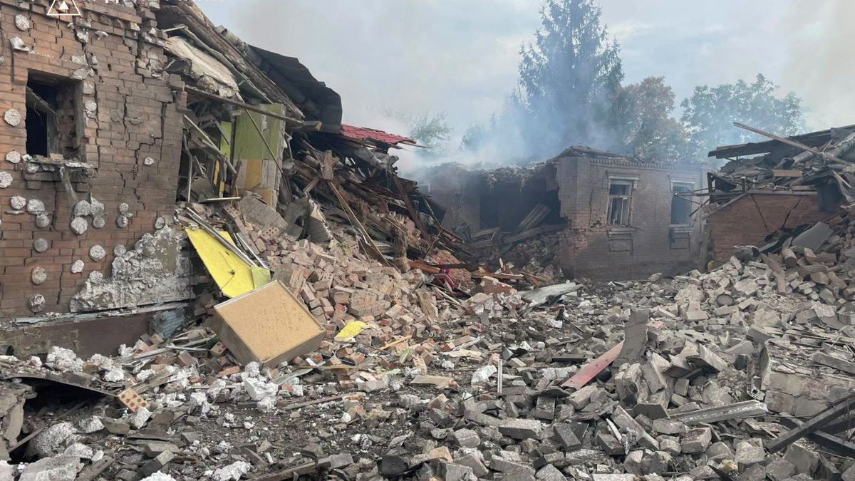 Ruský dronový útok v Charkovské oblasti zabil šest lidí, z toho tři děti