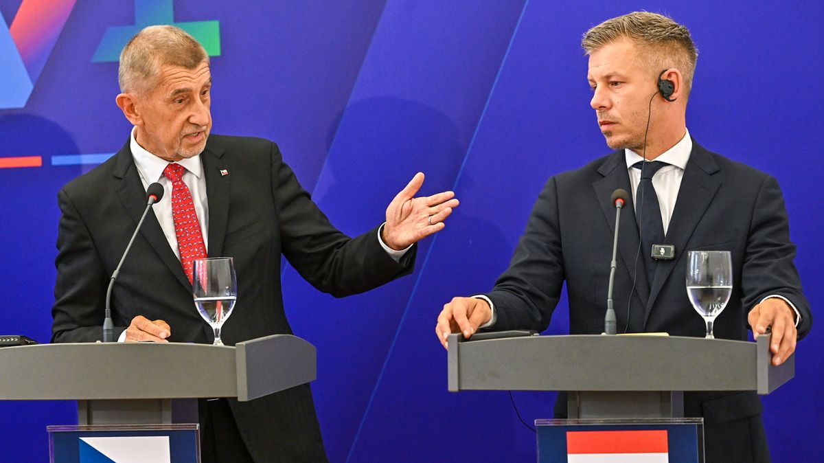 Objímal se s Orbánem, teď Babiš přivítá jeho přemožitele