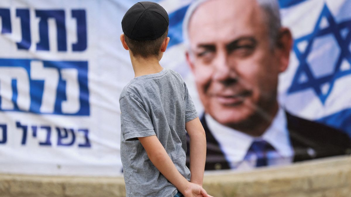 Fotky: Izraelci volí, poprvé od teroru ze 7. října